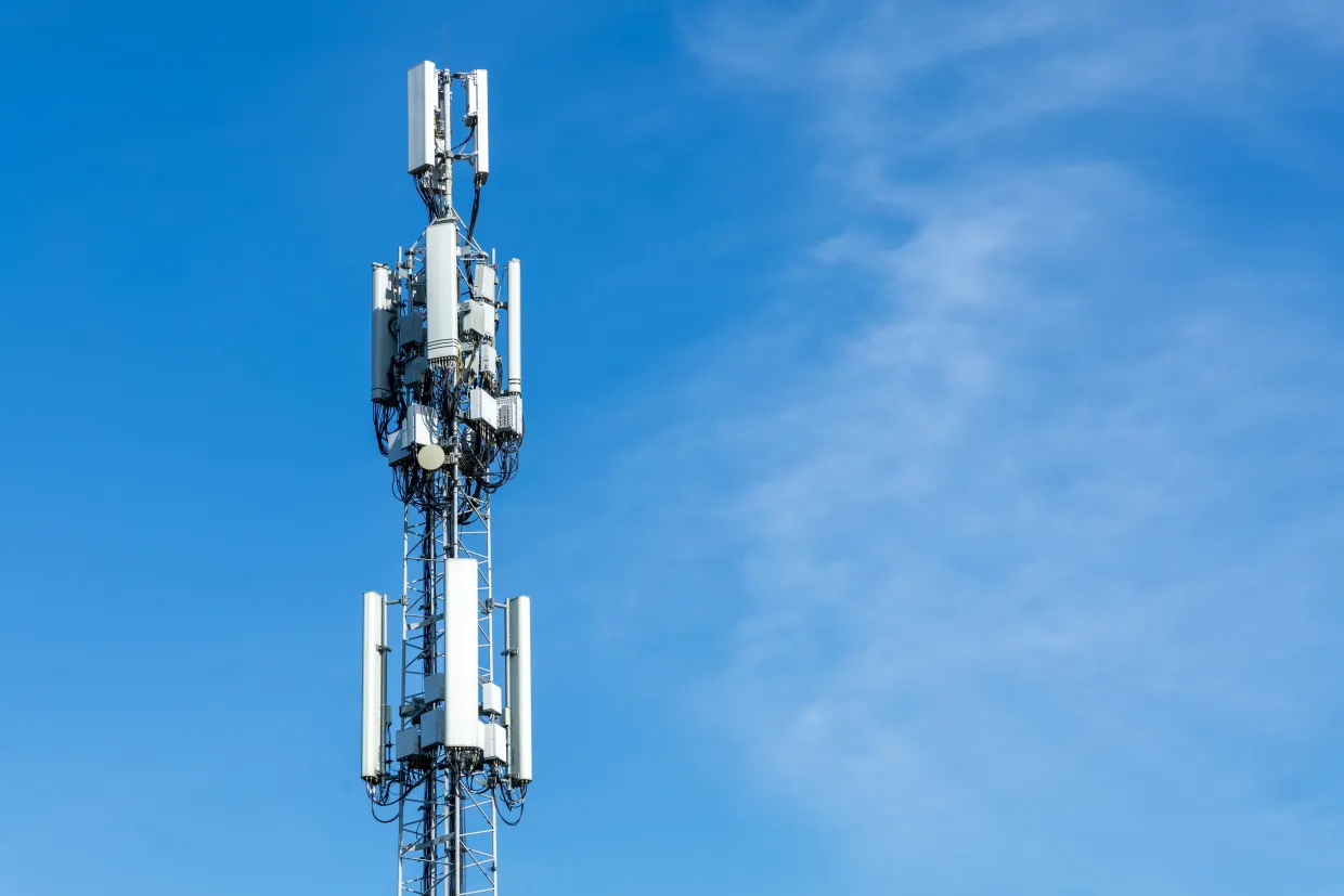 microwave tower backhaul solutions