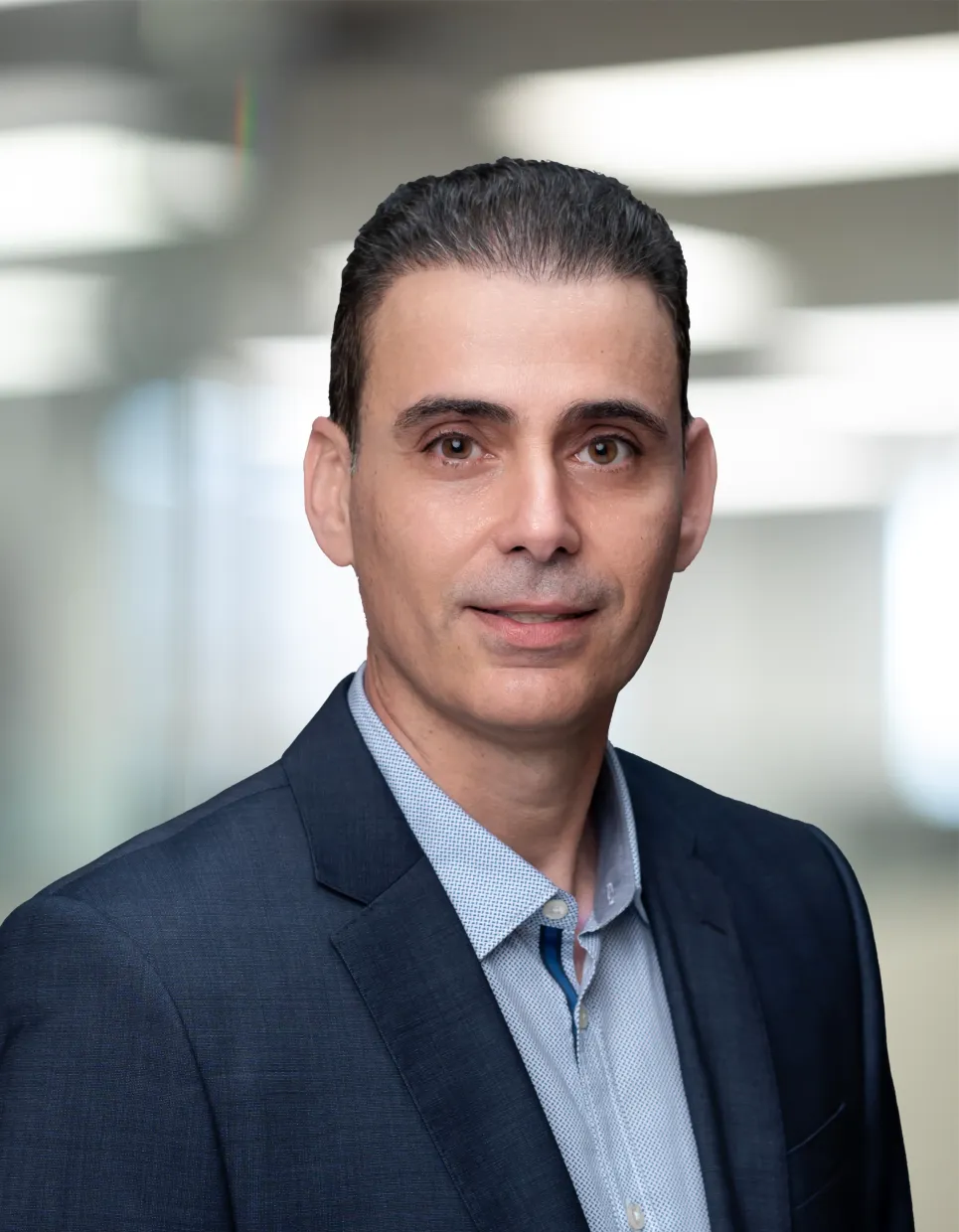 Corporate Headshot of Ofer Sela at BearCom